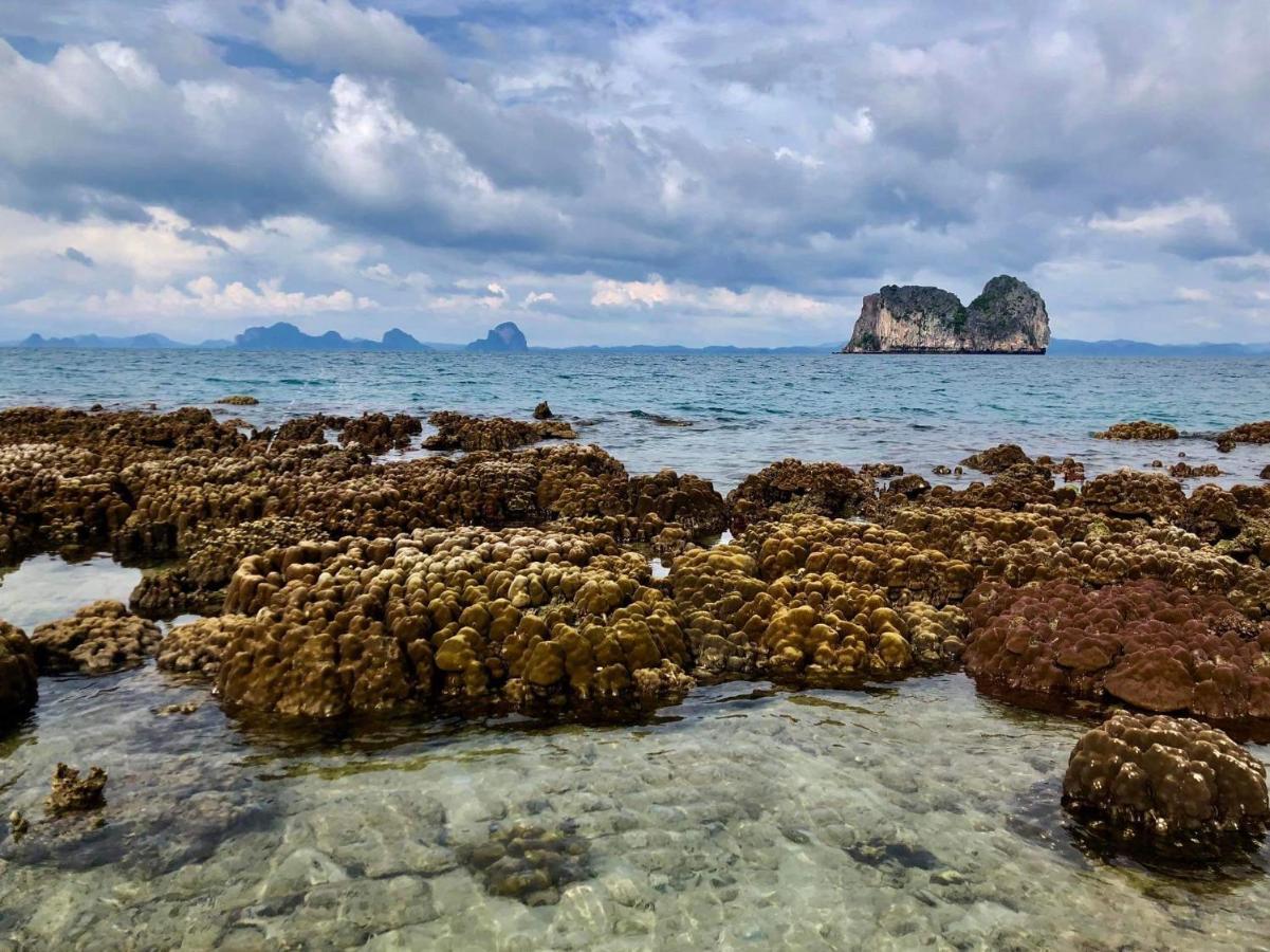 Koh Ngai Sea Open Resort Exteriör bild